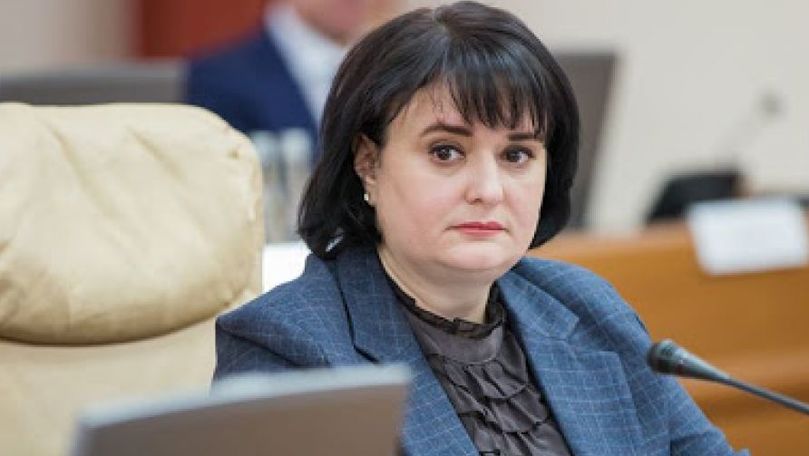 Министр здравоохранения Виорика Думбрэвяну. 