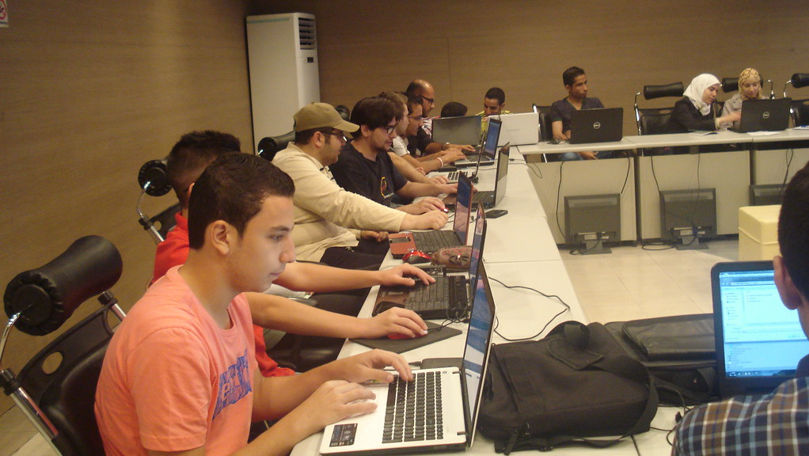 BNM organizează tabăra online de educație financiară pentru tineri