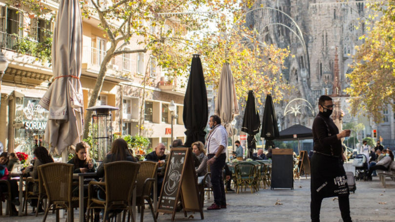 Spania: Restaurantele din Barcelona, redeschise după cinci săptămâni