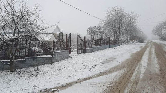 Ninge ca în poveste la Soroca: Imagini din satul Niorcani