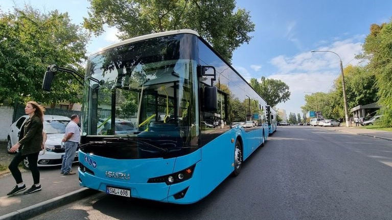 România va dona 22 de unități de transport auto municipiului Bălți