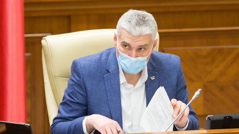 Вице-председатель парламента Александр Слусарь.