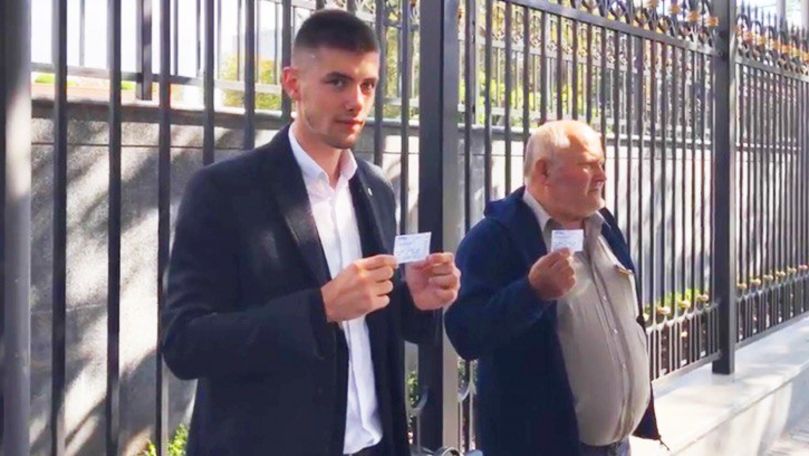 Dodon și Greceanîi, invitați de unioniști la filmul Siberia din oase