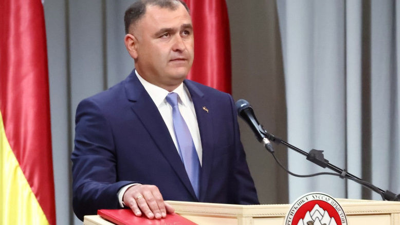 Osetia de Sud a suspendat referendumul de alipire la Rusia