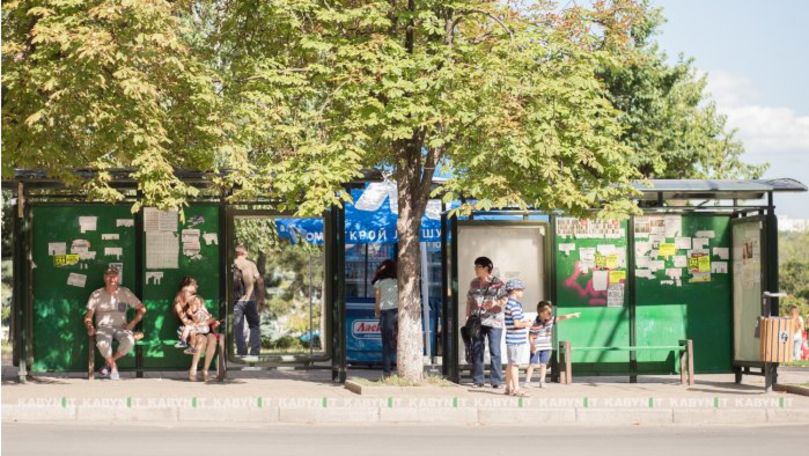 Primăria: 300 de stații de așteptare din Chișinău vor fi renovate