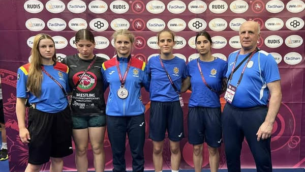 Luptători moldoveni, medaliați la Campionatul European U-20 din Italia