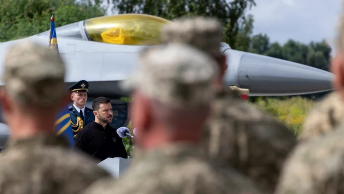 Ucraina a trimis avioane F-16 să apere regiunea de graniță Sumî