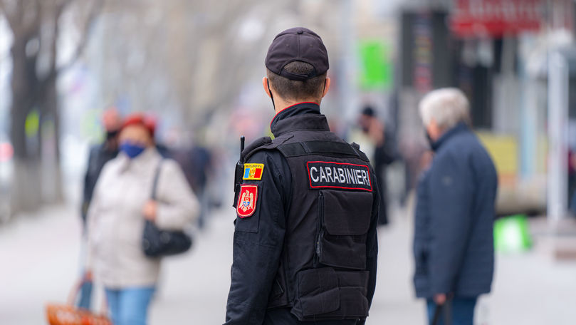Stare de urgență: Moldovenii, obligați să poarte un act de identitate