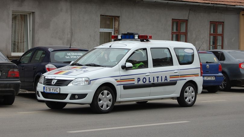 România: Polițiști atacați cu pietre de un grup de romi