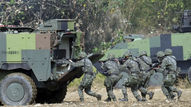 Liderul din Taiwan confirmă că armata e antrenată de militari din SUA
