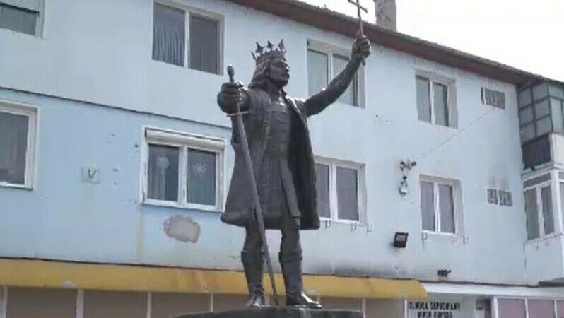 Cea mai ciudată statuie a lui Ștefan cel Mare: Ce i-a șocat pe oameni