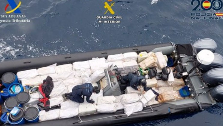 Un moldovean, arestat în Arhipelagul Canarelor: Transporta cocaină