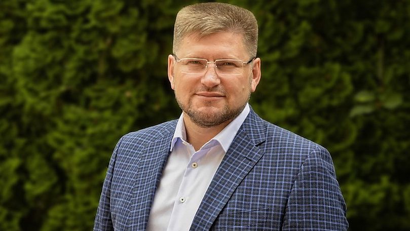 Уроженец Кишинева, опытный бизнесмен с практикой работы в госструктурах России Андрей Негурца.