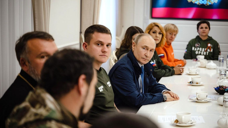 Vladimir Putin a vizitat regiunea vestică Kursk: Ce a făcut acolo