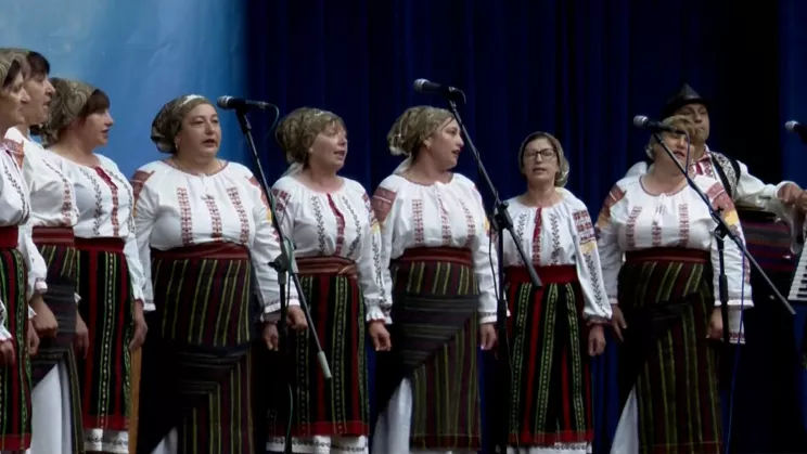Sute de profesori au participat la un festival al creației artistice