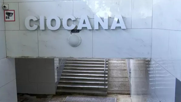 Din nou în reparație, după trei ani. O subterană din Chișinău, renovată