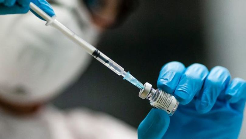 Coronavirus: Un francez din doi este vaccinat complet