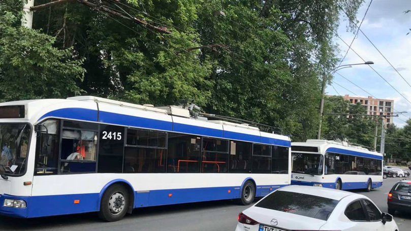 Atenție, călători: Troleibuzele rutelor nr. 4 și 29, redirecționate