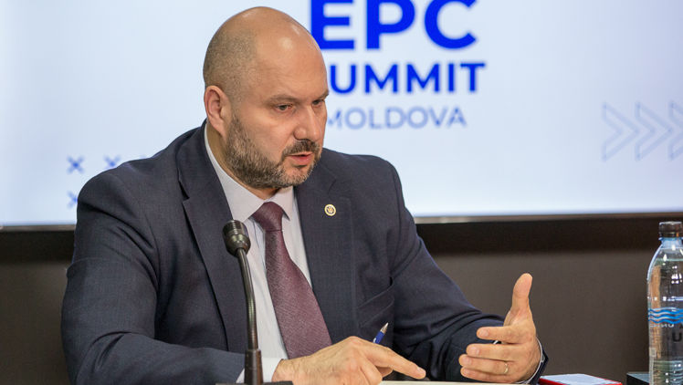 Parlicov: Nu cred că Ucraina nu va putea bloca tranzitul de gaze