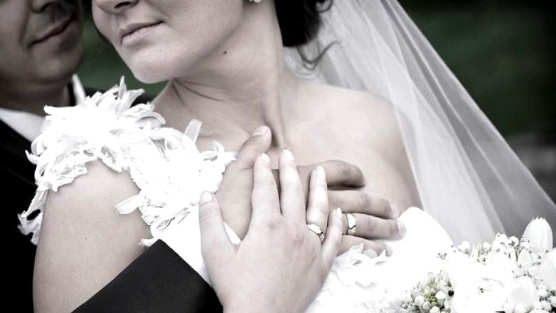 Bătaie la nuntă după ce ginerele a anunțat că divorțează