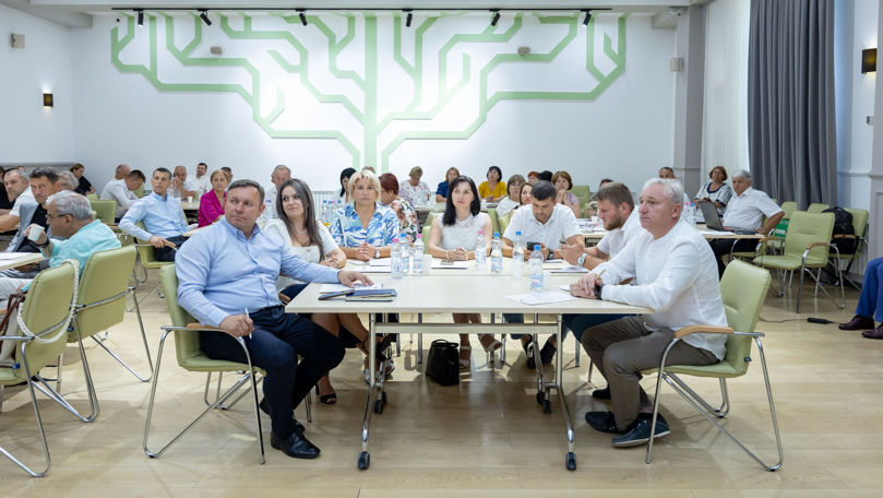 Primarii din întreaga țară, invitați la o serie de sesiuni informative
