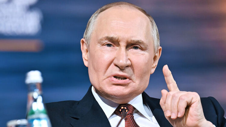 Путин поручил проработать вопрос о прекращении поставок газа в Европу.