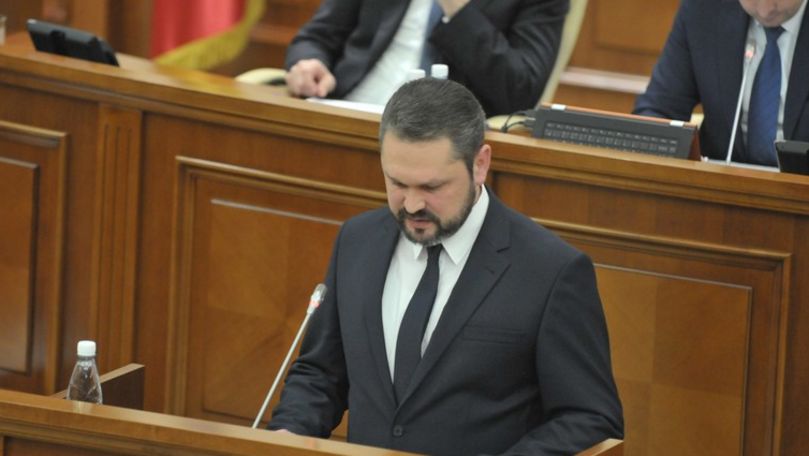 Șeful CNA, audiat în Parlament în legătură cu frauda bancară