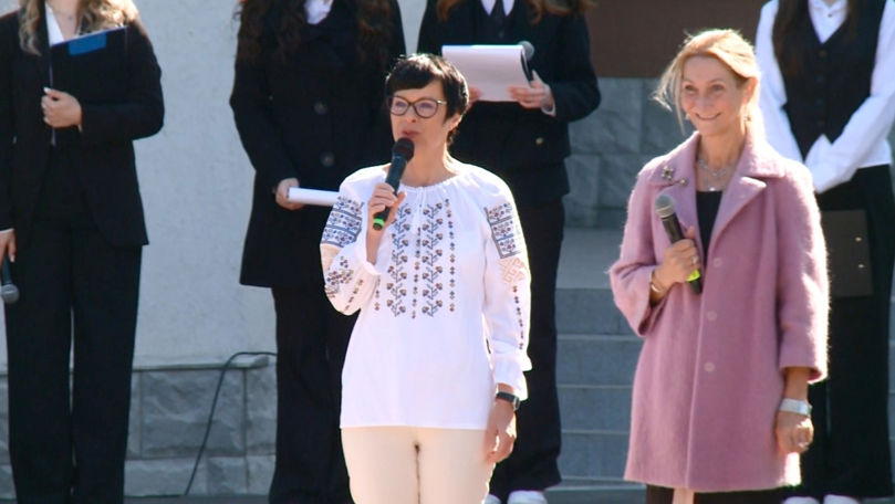 Marta Kos, în tur prin localitățile din Moldova: Sunt mândră de voi