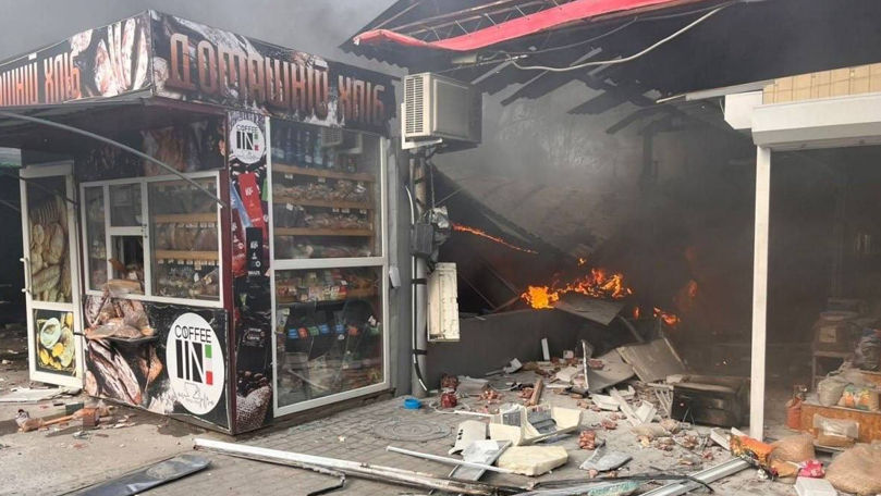 Россия нанесла удар по рынку в Никополе: погибли пять человек.