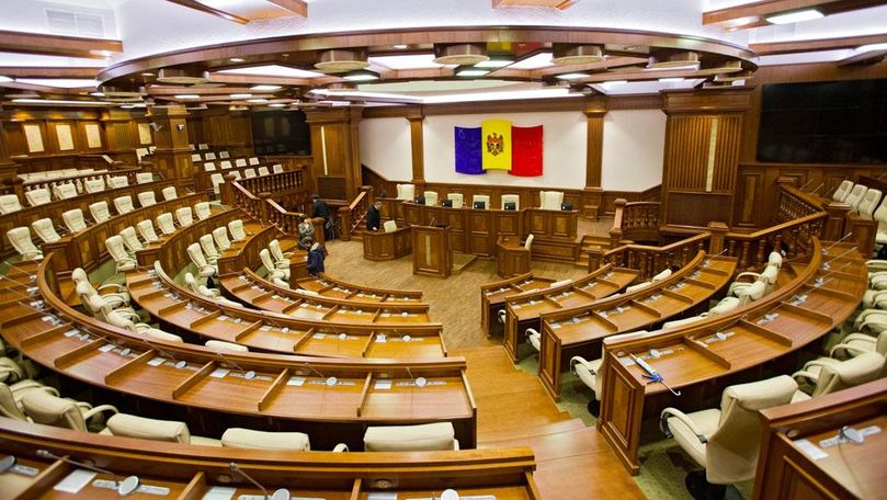Sondaj: Partidele care ar intra în Parlament dacă s-ar organiza alegeri
