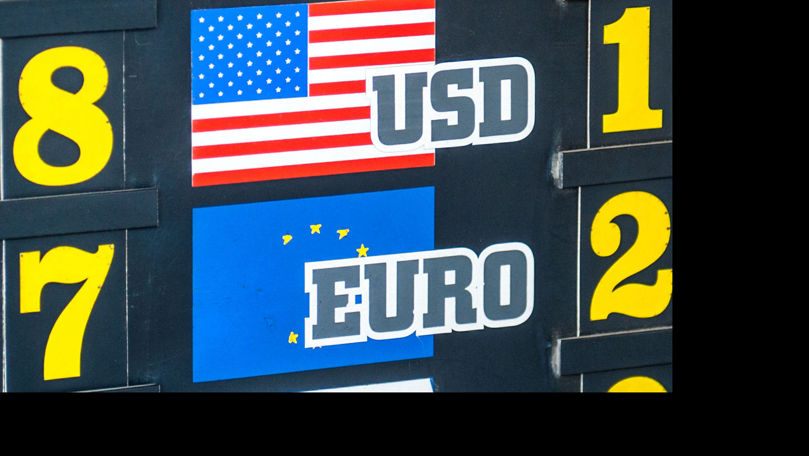 Curs valutar 4 mai 2022: Cât valorează un euro și un dolar