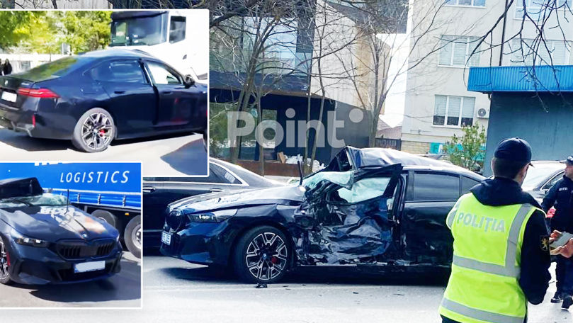 В Кишинёве пожарная машина раздавила BMW.