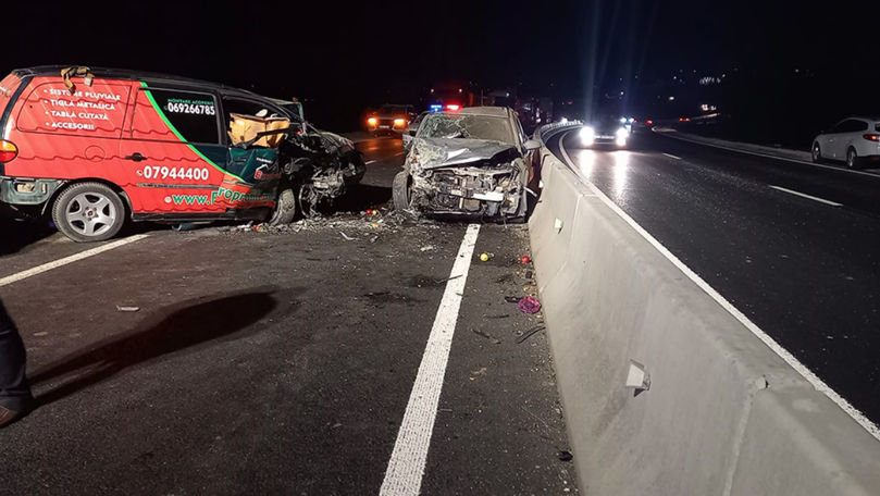 Из-за отсутствия указателей на трассе произошло тяжелое ДТП.