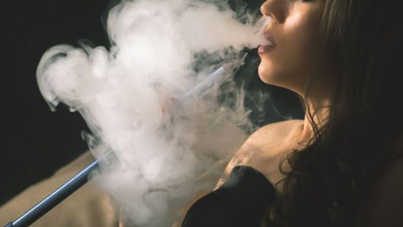 Avertisment OMS: Ţigara electronică, un real pericol pentru sănătate