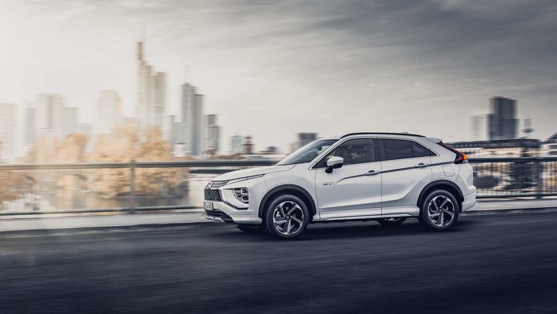 Mitsubishi Eclipse Cross facelift se transformă în PHEV