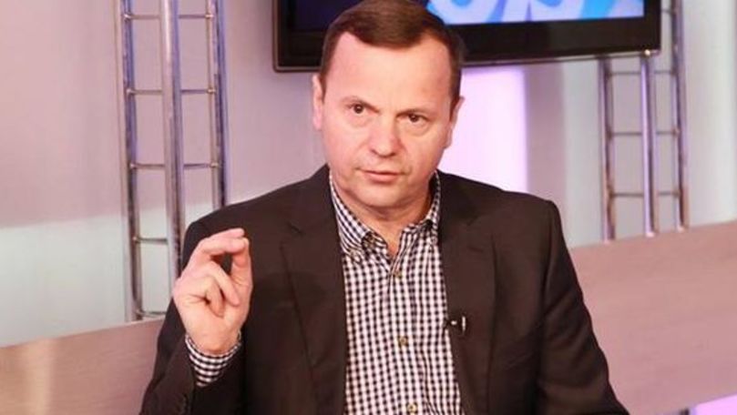 Депутат Платформы DA Василе Нэстасе. 