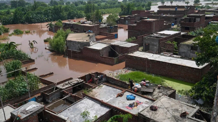 Inundații catastrofale în Pakistan: Peste 1 milion de oameni, evacuați