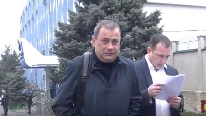 Imaginile video cum Robu numără euro: De la cine a primit banii