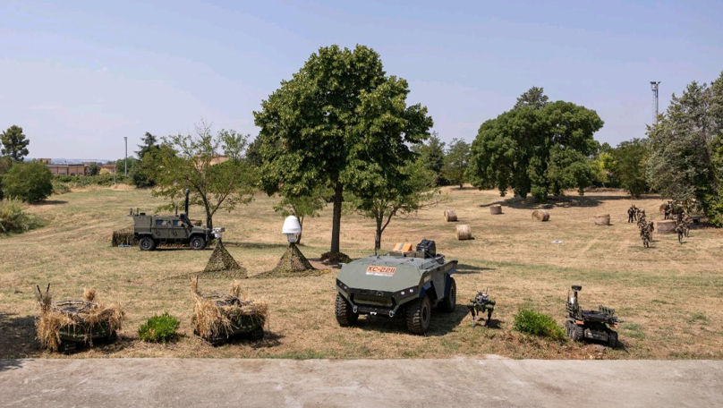 Soldații europeni se antrenează cu roboți. Ucraina, partener strategic