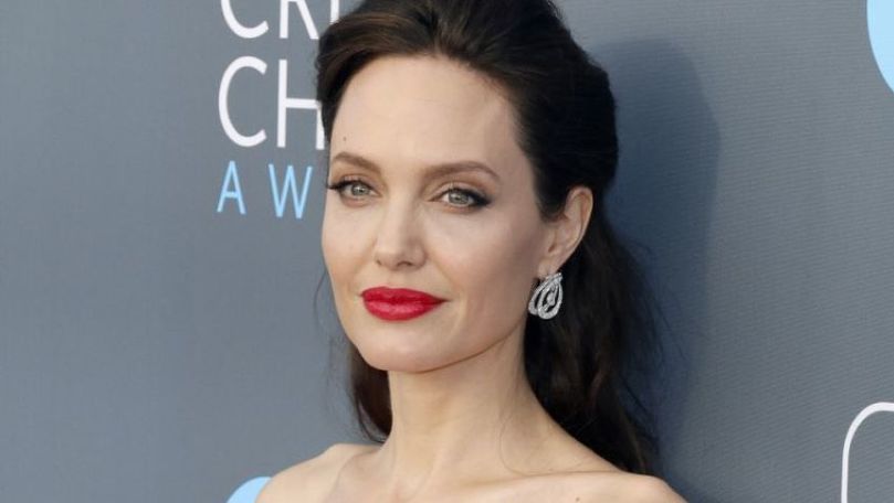 Celebra actriță Angelina Jolie va deveni din nou mamă