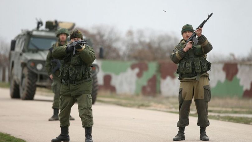 Rusia a concentrat peste 87.000 de militari la graniţa sa cu Ucraina