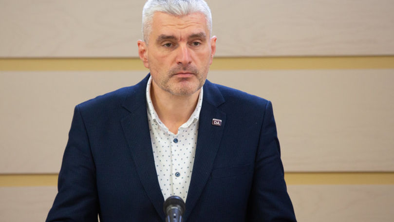 Вице-председатель парламента Александр Слусарь.