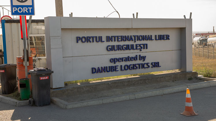 O expoziție a diplomatului Zdeňka Lyčky, deschisă în portul Giurgiulești
