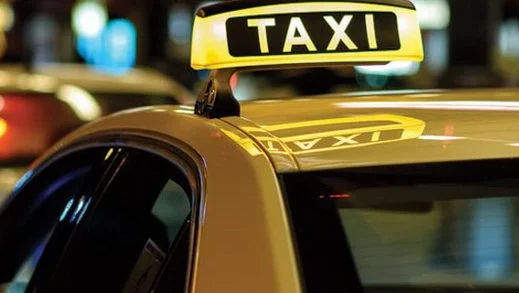 Un taximetrist, prins de polițiști sub influența drogurilor la volan