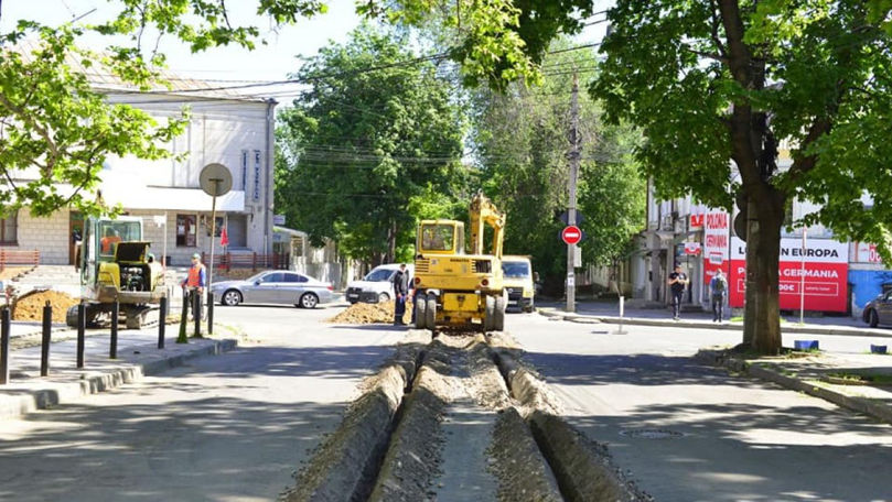 Trafic suspendat pe strada Tighina. Cum va circula transportul public