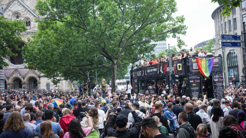 Berlin: Cel puțin 13 persoane, în stare critică după un festival techno