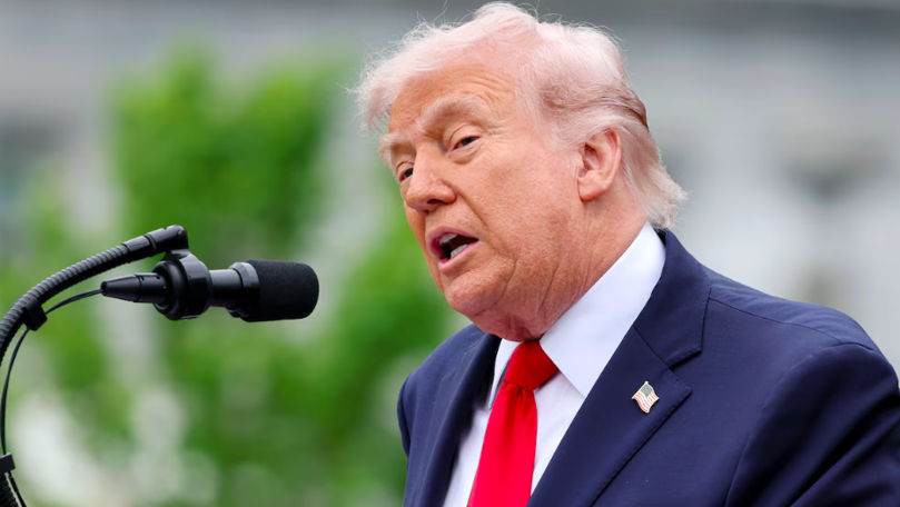 Трамп объявил о росте пошлин на автомобили из ЕС до 25%.