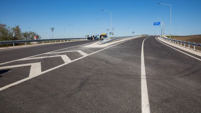 Moldova va primi finanțare suplimentară pentru reabilitarea unor drumuri