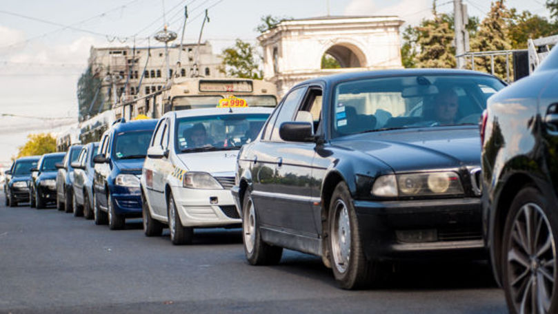 InfoTrafic 17:00: Ambuteiaje în Capitală. Străzi de evitat