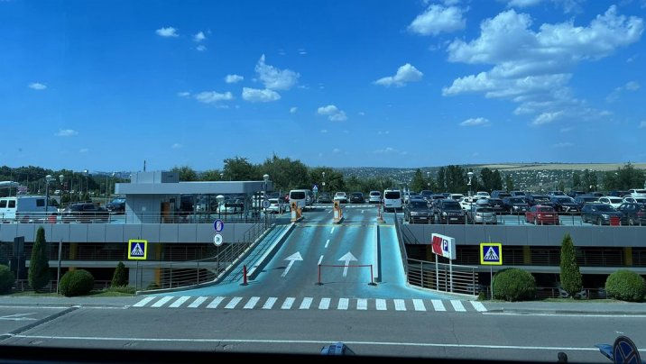 Aeroportul Chișinău a revizuit tarifele la parcare. Taxele stabilite